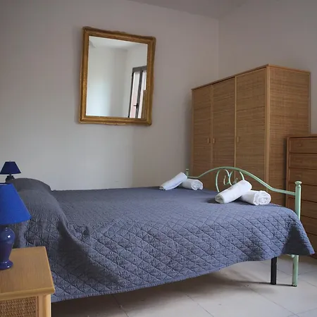 Guest house & La -